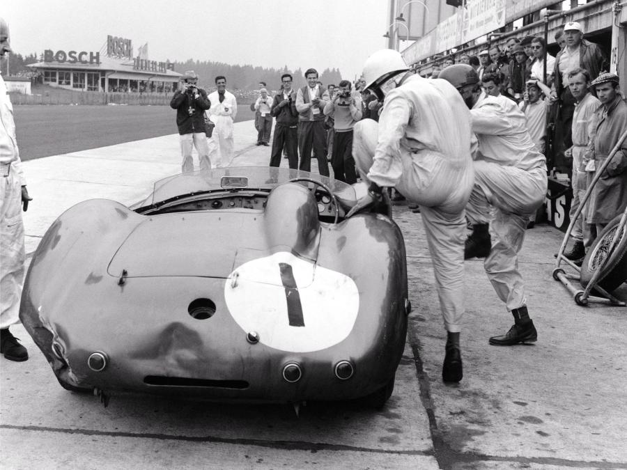  Aston Martin DBR1 (001) 1956 года  (фото 33 из 52)